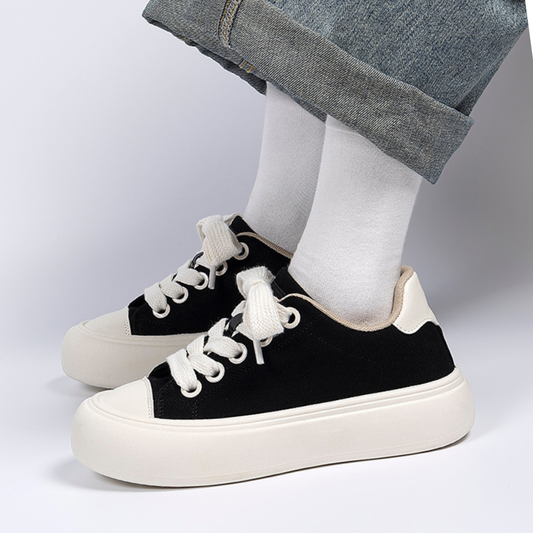 الحذاء اللي يخلي يومك أسهل.. خطوة ناعمة وراحة تدوم